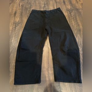 Black pant